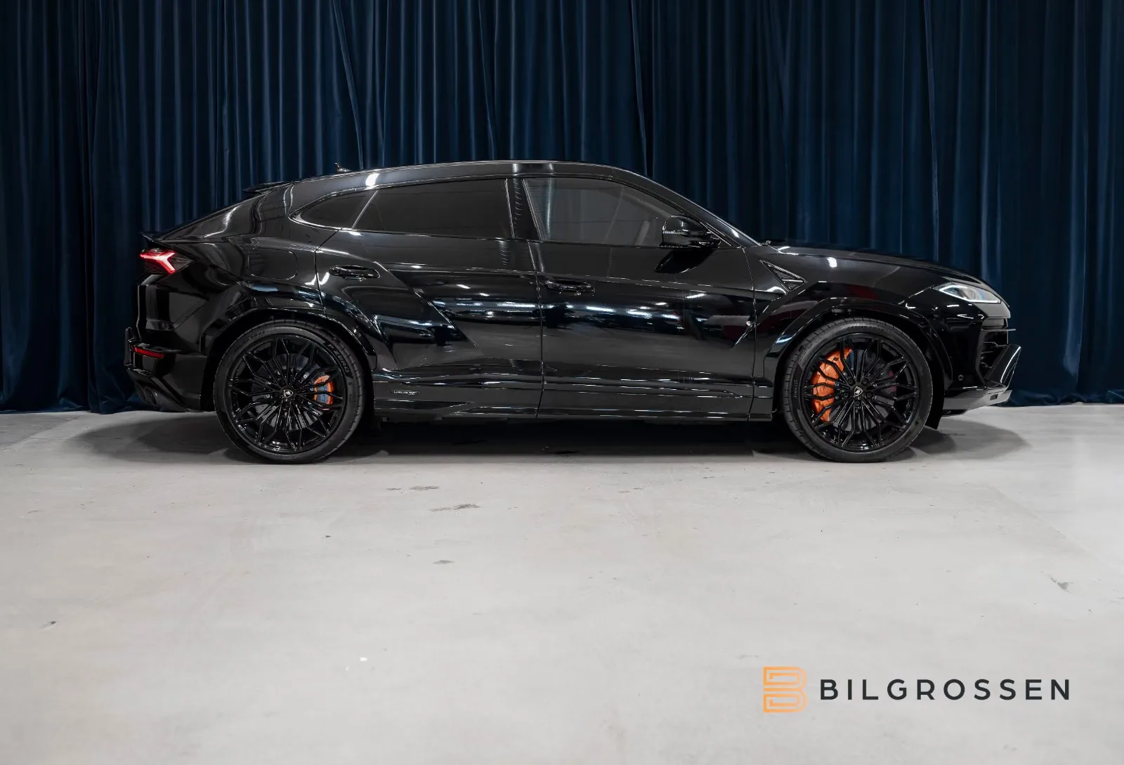 Lamborghini Urus SE, 7/27