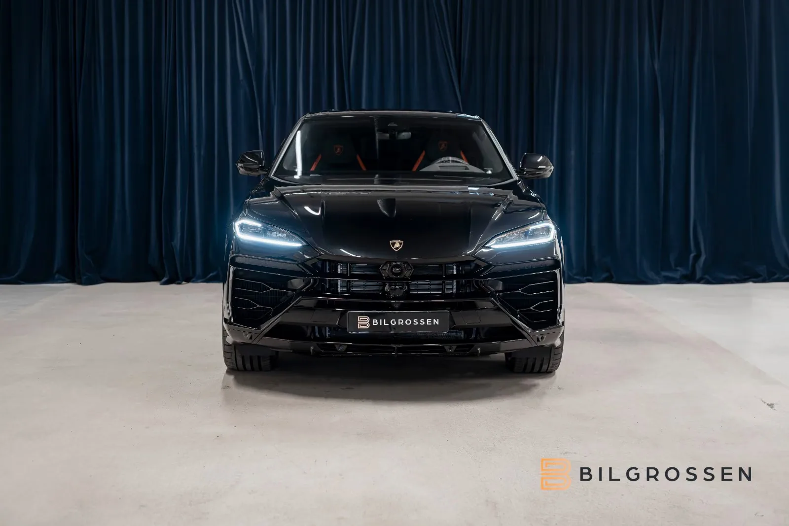 Lamborghini Urus SE, 9/27