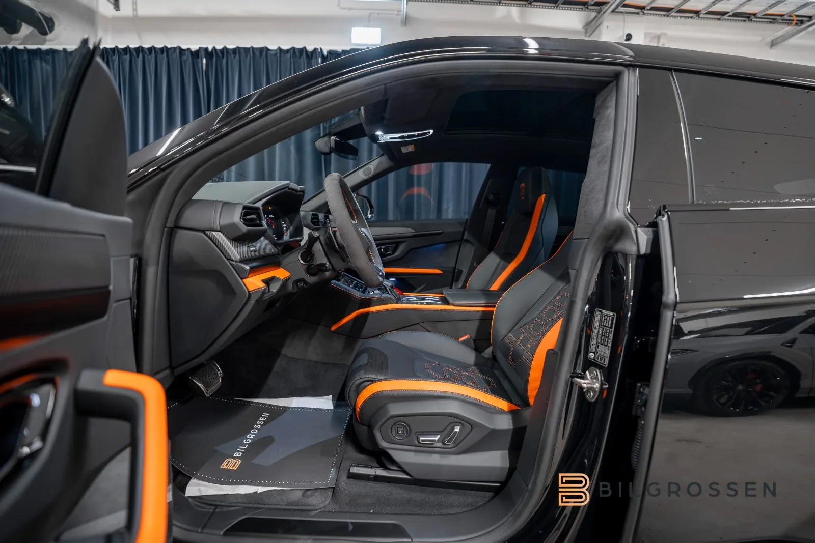 Lamborghini Urus SE, 17/27