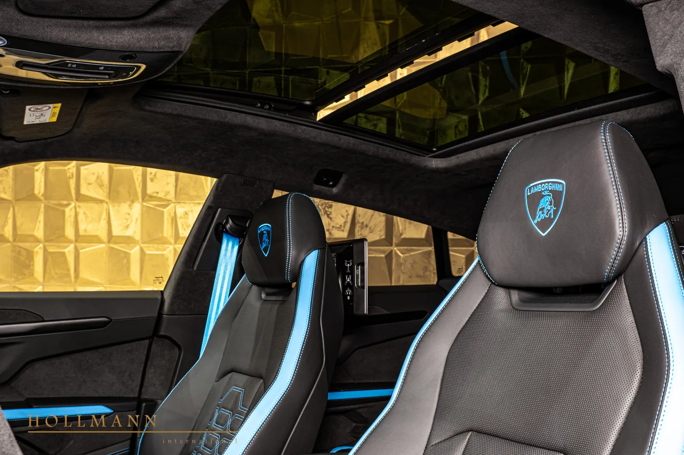 Lamborghini Urus SE proposée par un concessionnaire spécialisé à Stuhr, Allemagne, photo 15 sur 25