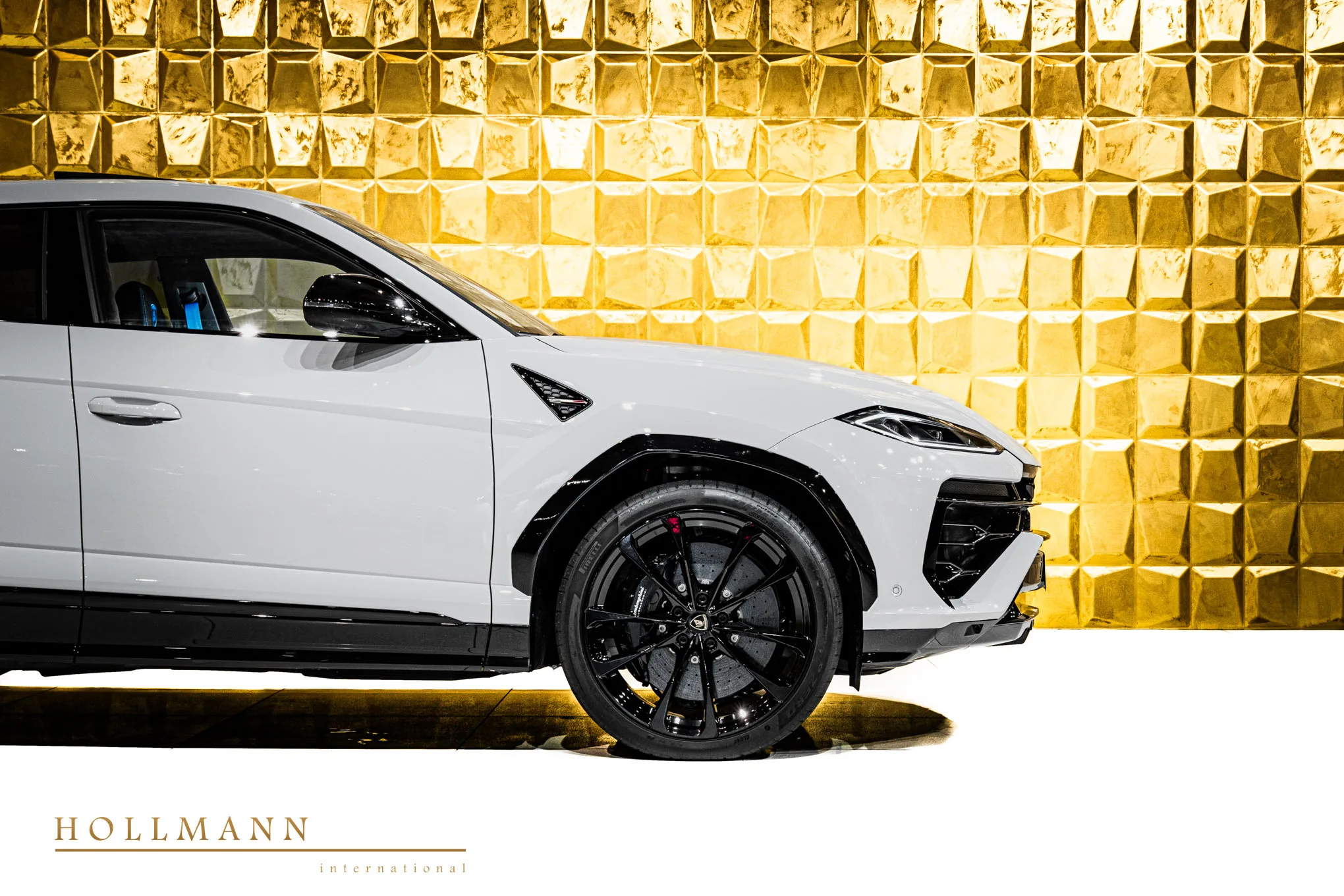 Lamborghini Urus SE, 11/26