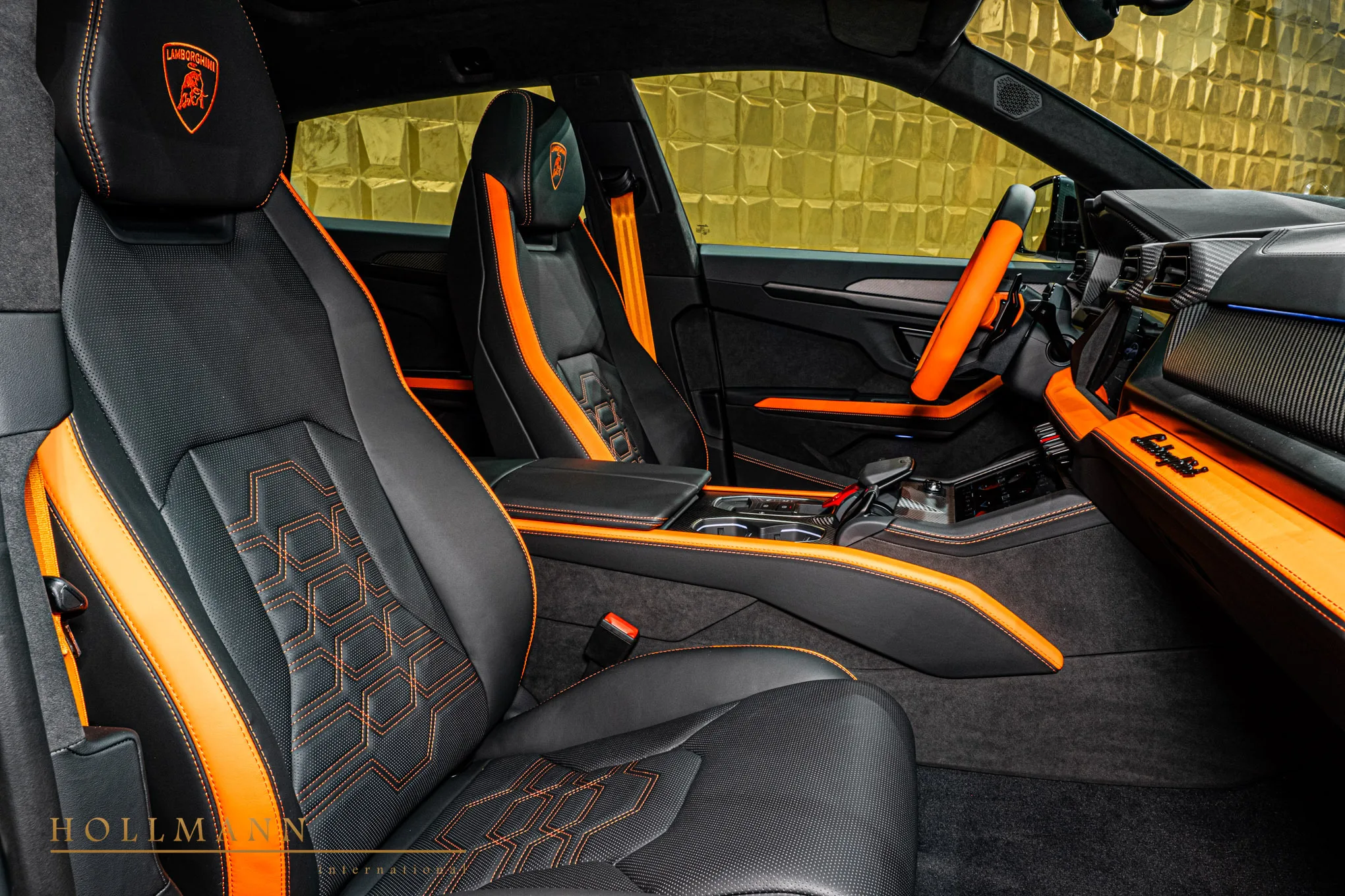 Lamborghini Urus SE, 9/26