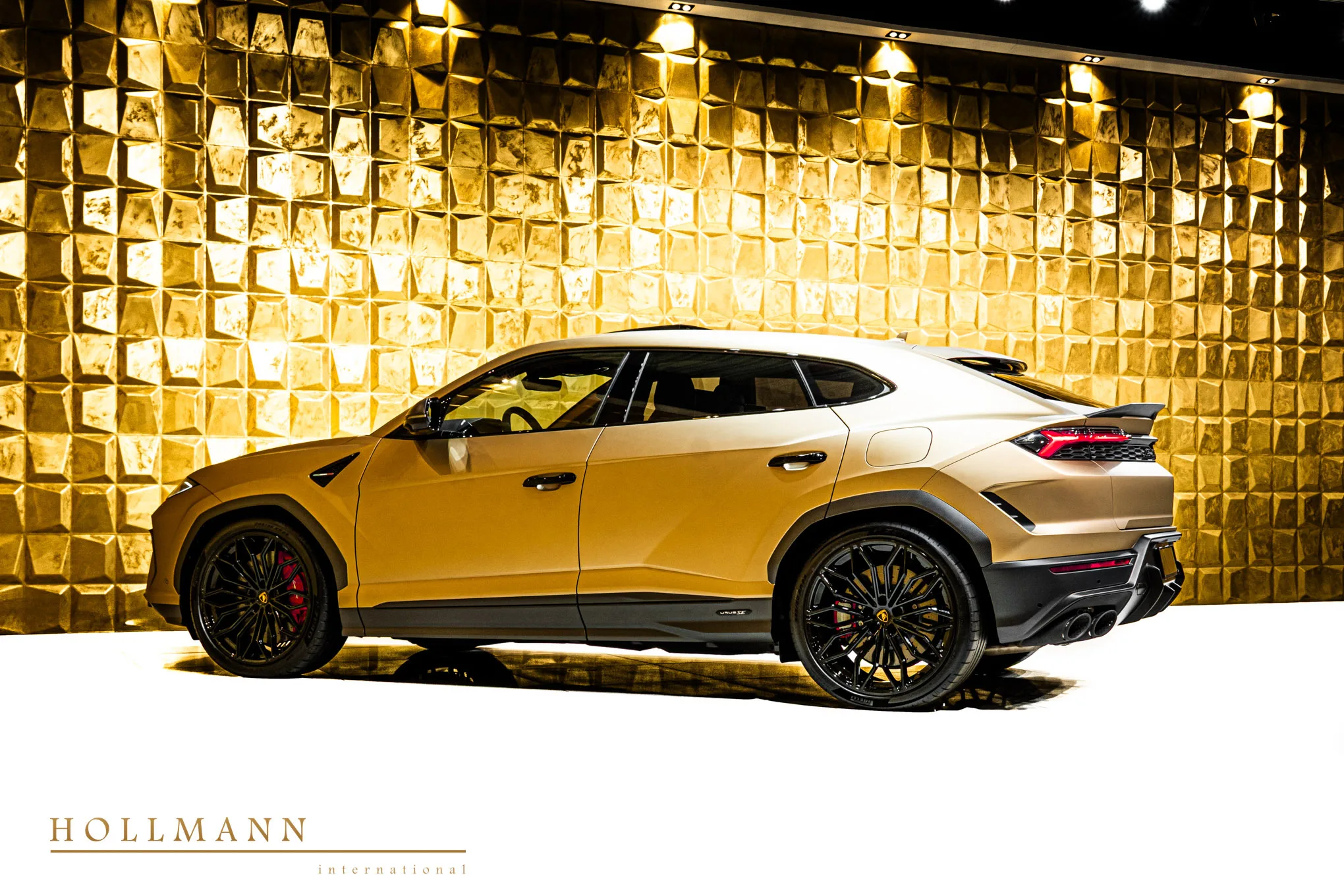 Lamborghini Urus SE, 12/30