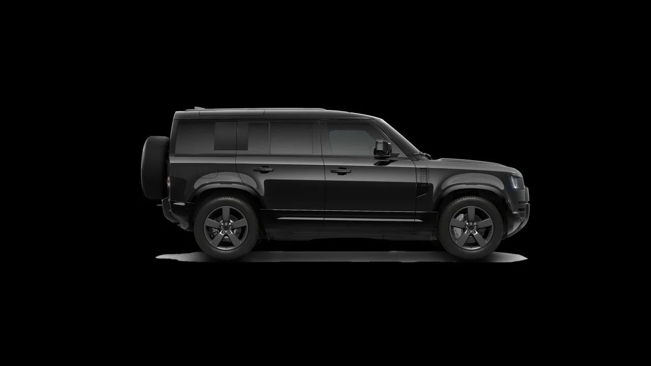 Land Rover Defender 110, 3/6