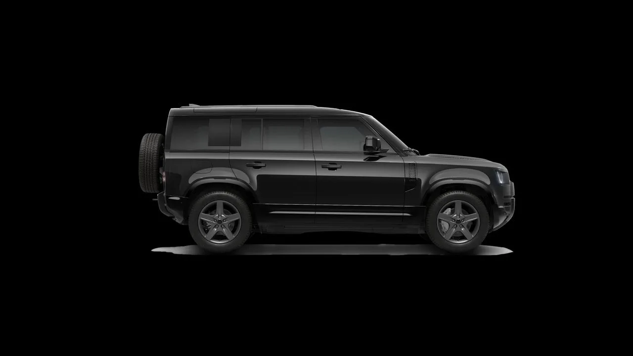 Land Rover Defender 110, 2/6