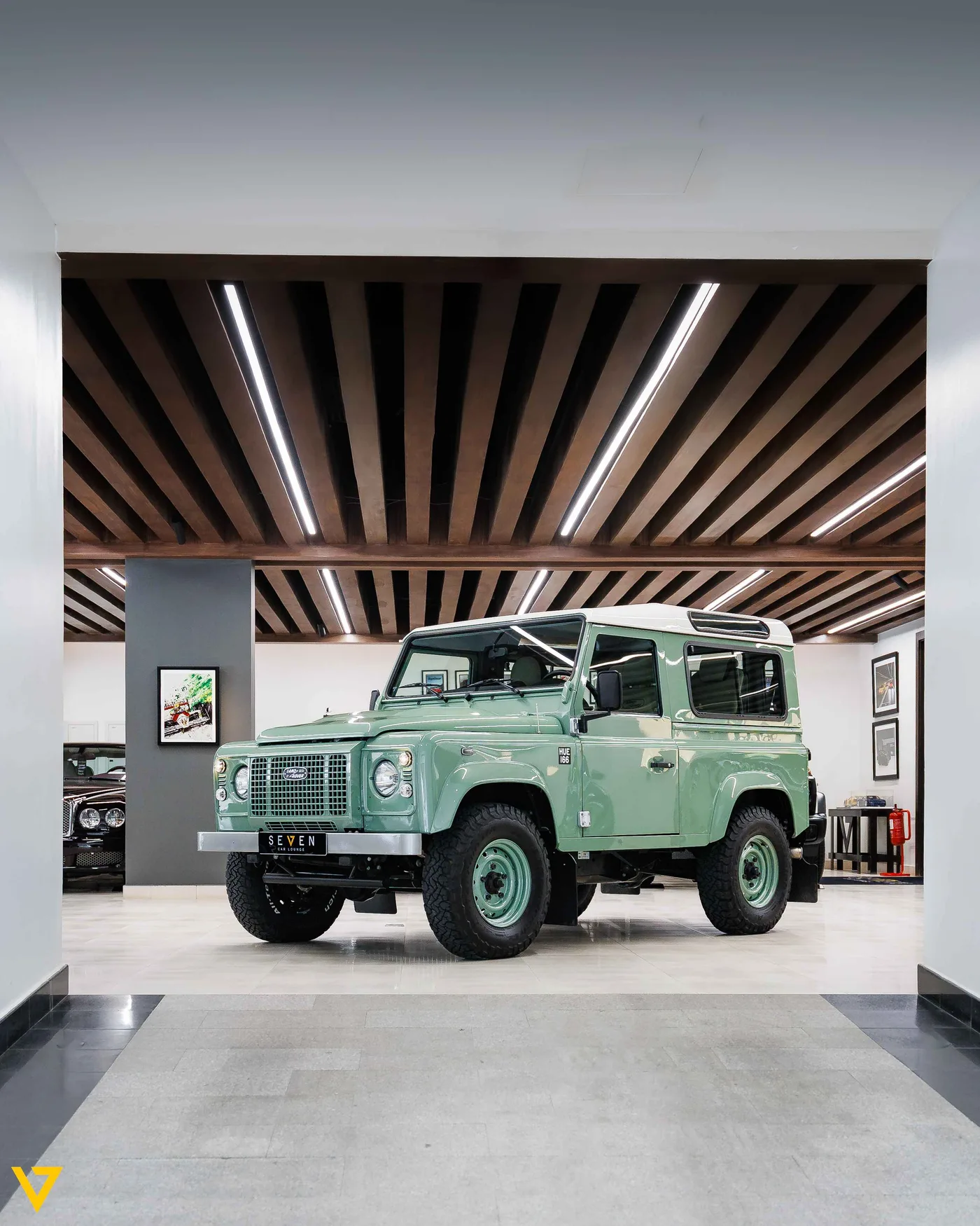 Land Rover Defender Heritage offered by a supercar dealer in Riyadh, Saudi Arabia, photo 3 of 16