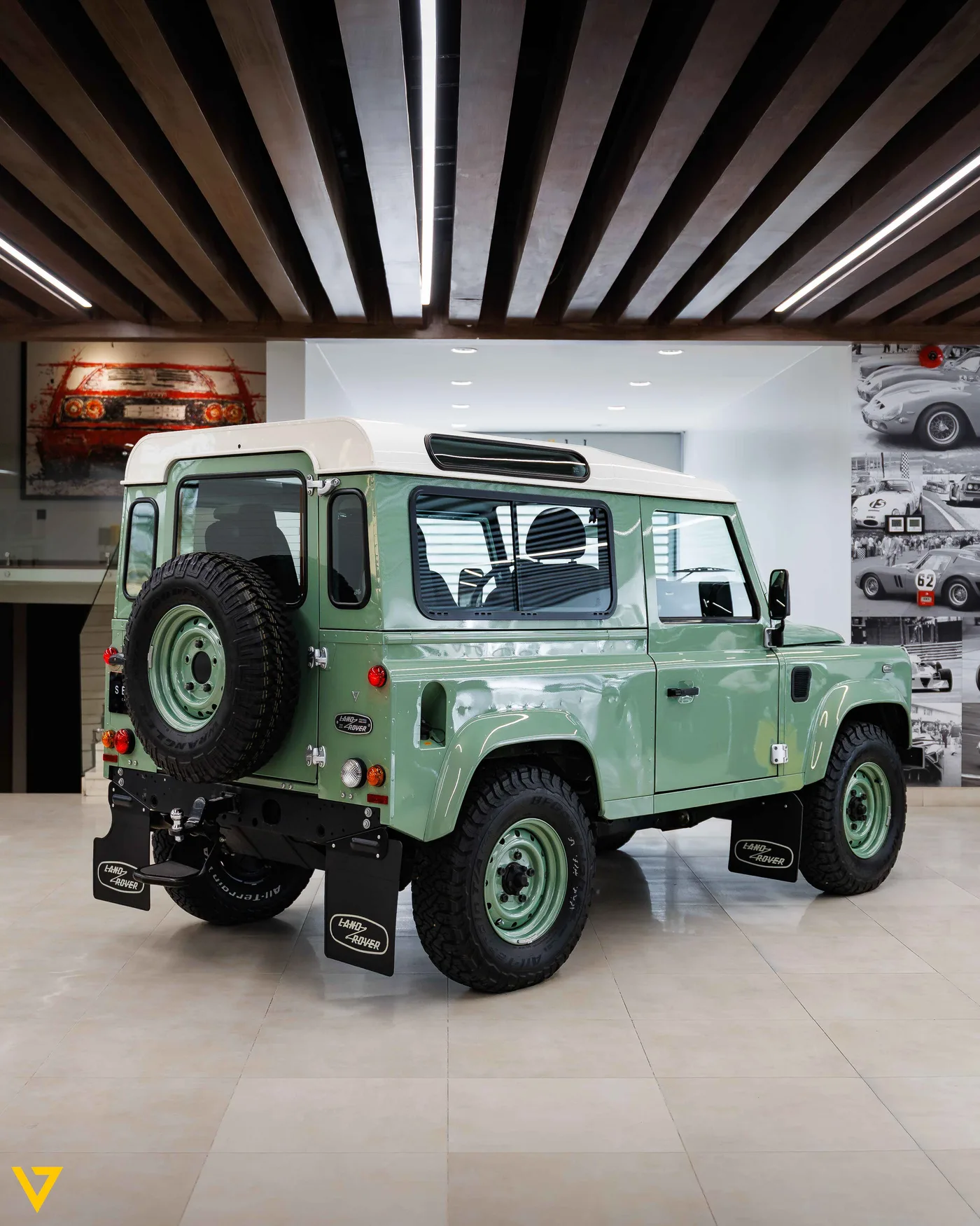 Land Rover Defender Heritage offered by a supercar dealer in Riyadh, Saudi Arabia, photo 16 of 16