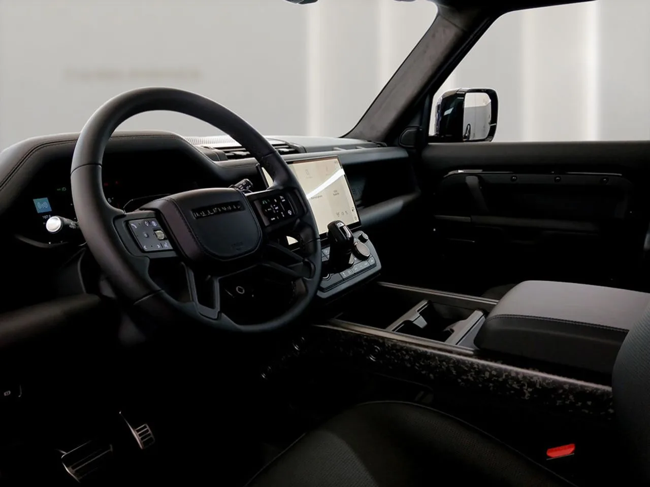 Land Rover Defender OCTA Black, 9/22