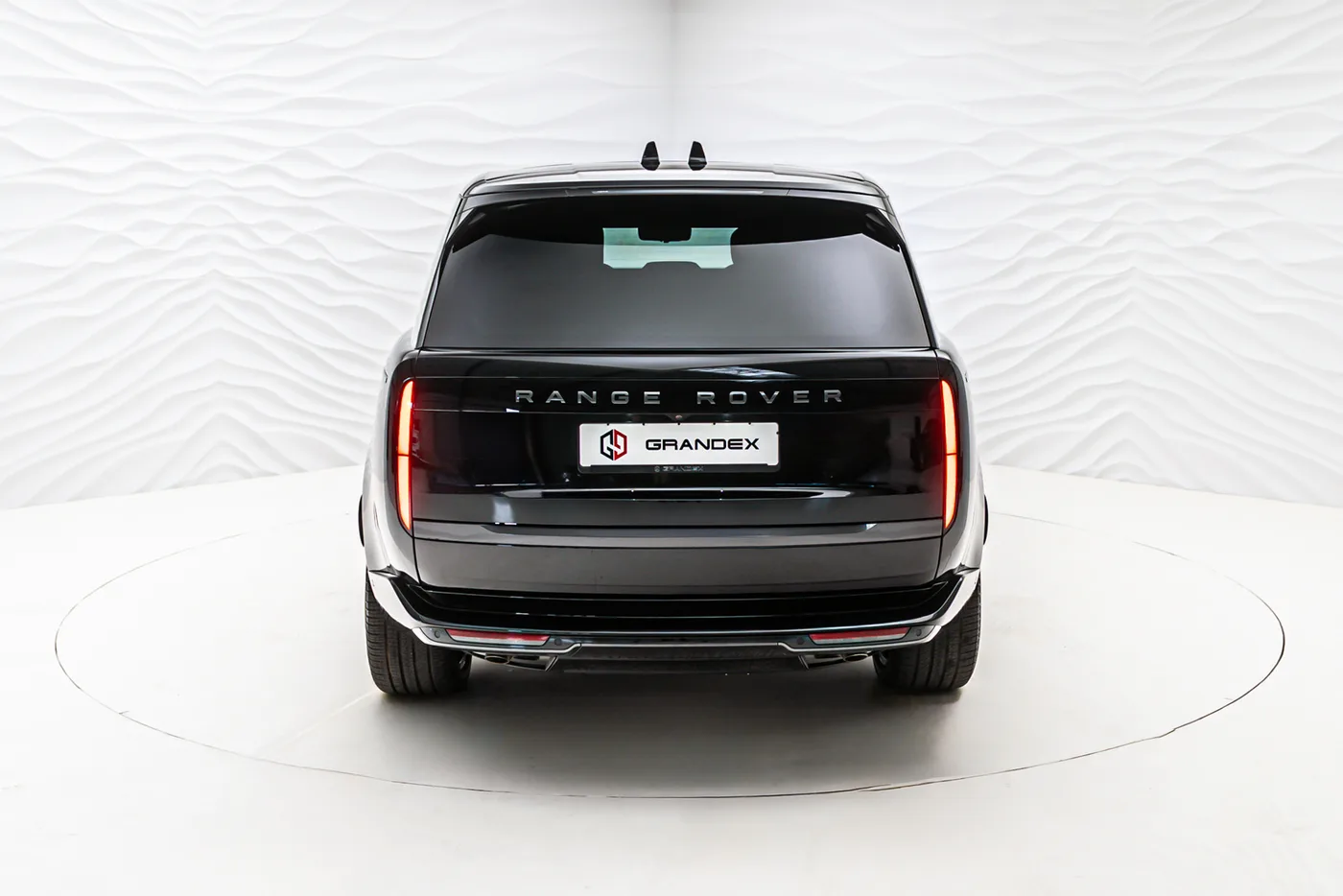 Land Rover Range Rover P530, Autobiography, long, armoured B6 offered by a specialist dealer in Sengenthal, Germany, photo 5 of 10