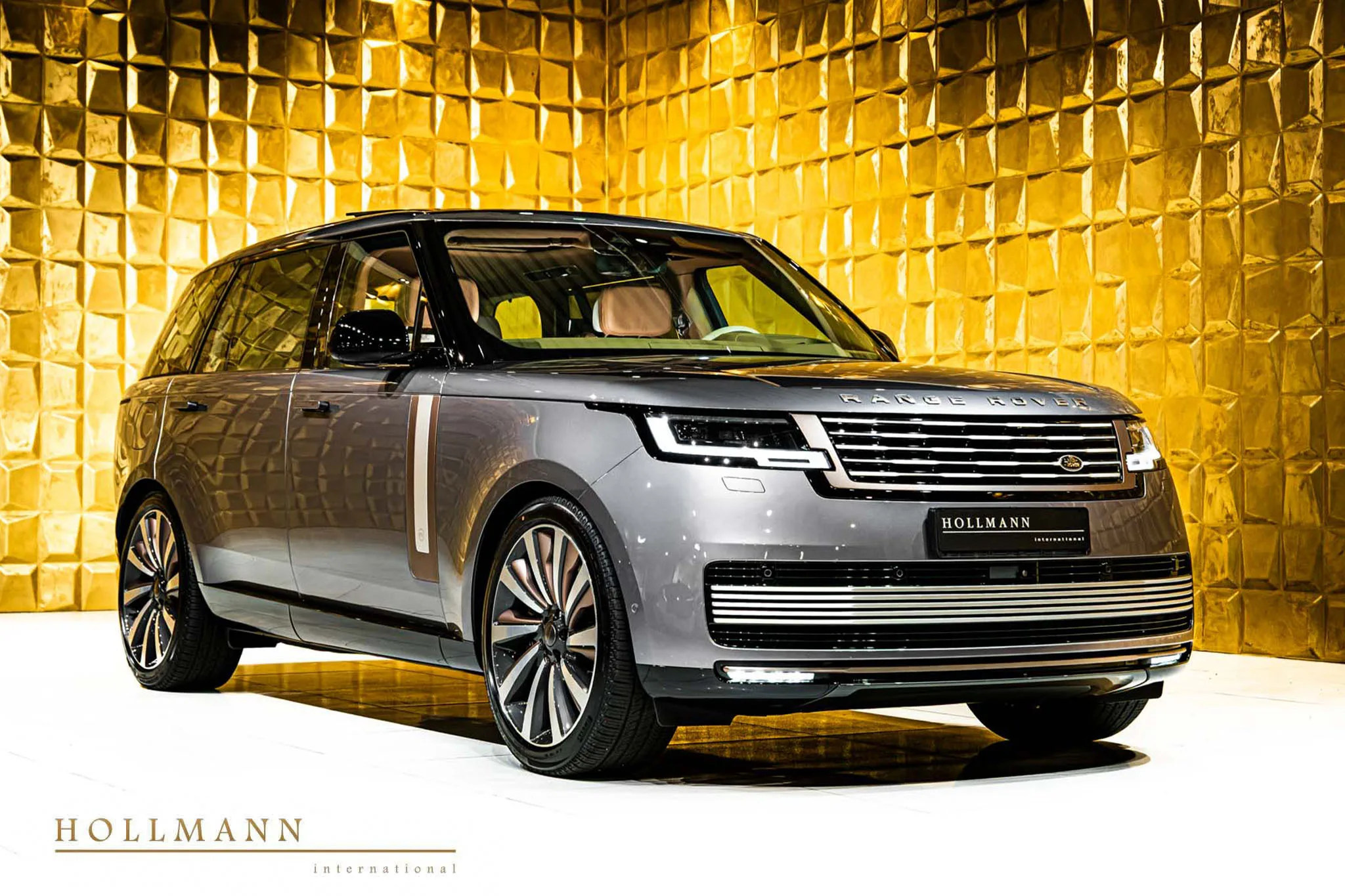 Land Rover Range Rover SV P615, long angeboten von einem Fachhändler in Stuhr, Deutschland, Hauptfoto