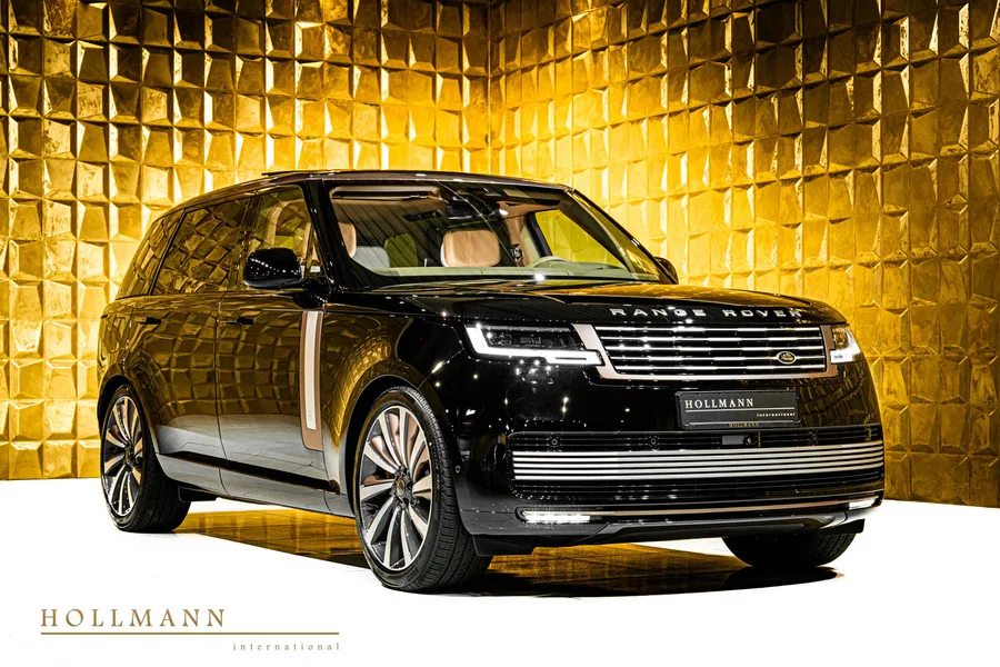 Land Rover Range Rover SV offered by a specialist dealer in Stuhr, Germany, main photo