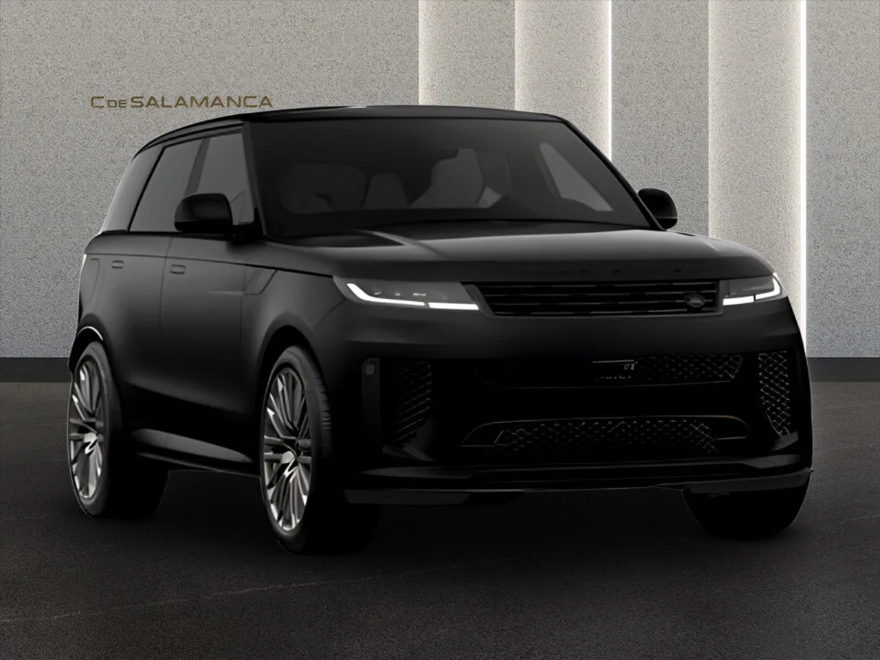 Land Rover Range Rover Sport offered by a specialist dealer in Marbella, main photo