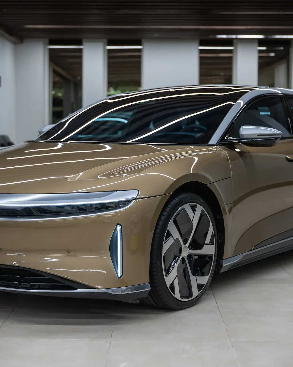 Lucid Air Dream Edition, 2/19