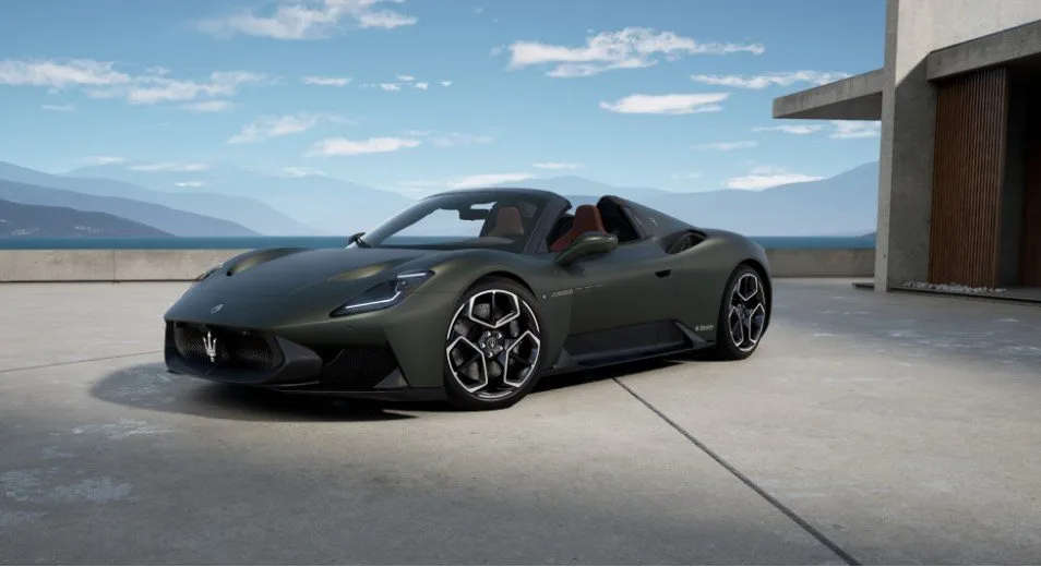 Maserati MC20 Cielo offered by a specialist dealer in Böblingen, Germany, main photo