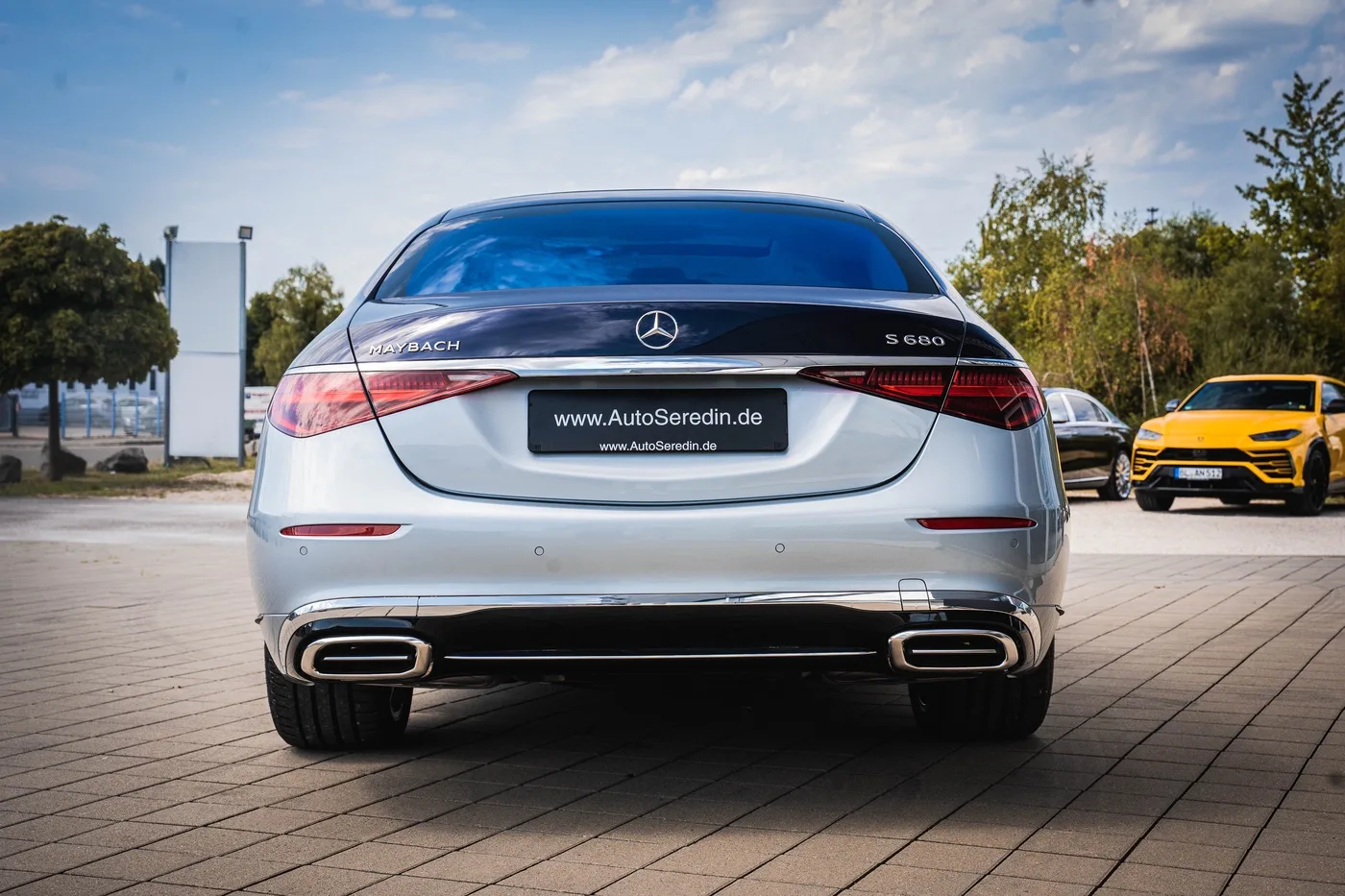 Mercedes-Maybach S 680 4MATIC proposée par un concessionnaire spécialisé à Hechingen, Allemagne, photo 6 sur 25