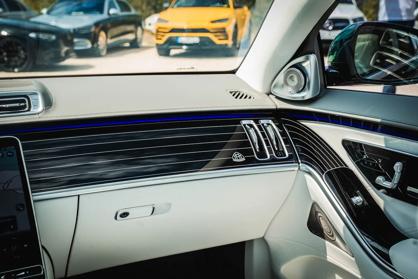 Mercedes-Maybach S 680 4MATIC proposée par un concessionnaire spécialisé à Hechingen, Allemagne, photo 20 sur 25