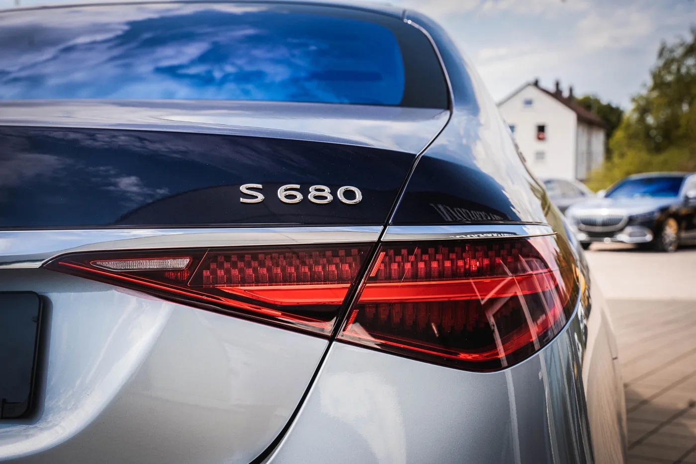 Mercedes-Maybach S 680 4MATIC proposée par un concessionnaire spécialisé à Hechingen, Allemagne, photo 24 sur 25