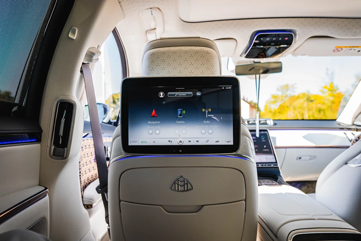 Mercedes-Maybach S 680 4MATIC proposée par un concessionnaire spécialisé à Hechingen, Allemagne, photo 23 sur 25