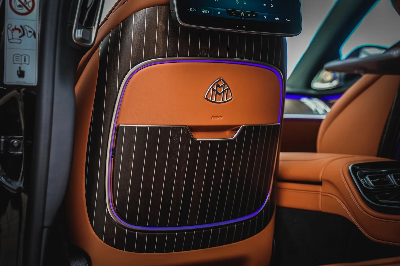 Mercedes-Maybach S 680 4MATIC offered by a specialist dealer in Hechingen, Germany, photo 24 of 25