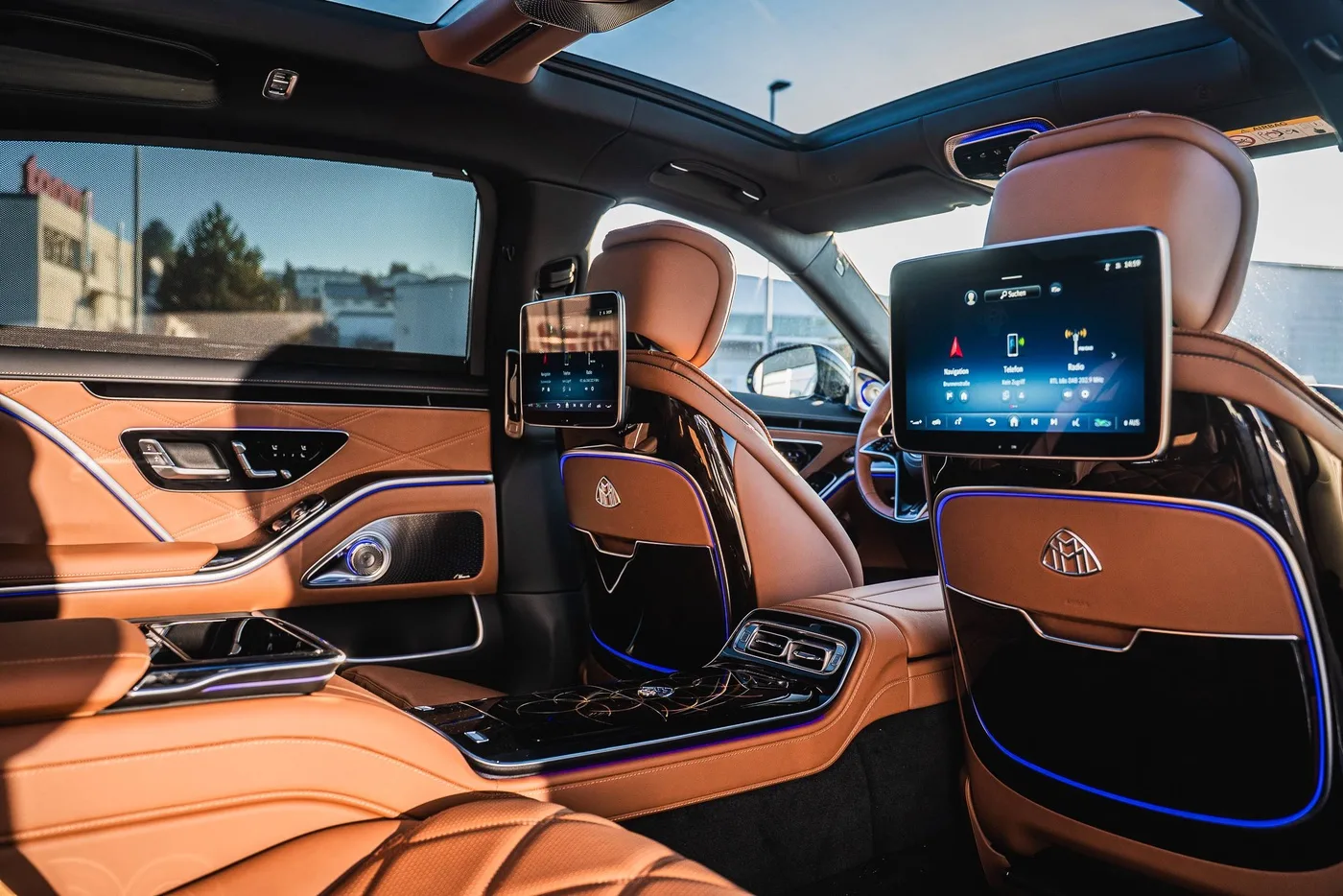 Mercedes-Maybach S 680 proposée par un concessionnaire spécialisé à Hechingen, Allemagne, photo 10 sur 25