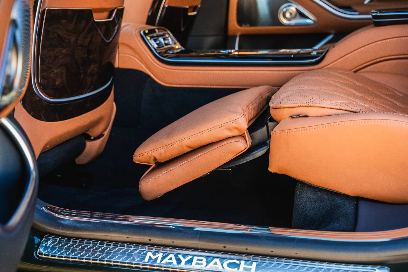 Mercedes-Maybach S 680 proposée par un concessionnaire spécialisé à Hechingen, Allemagne, photo 18 sur 25