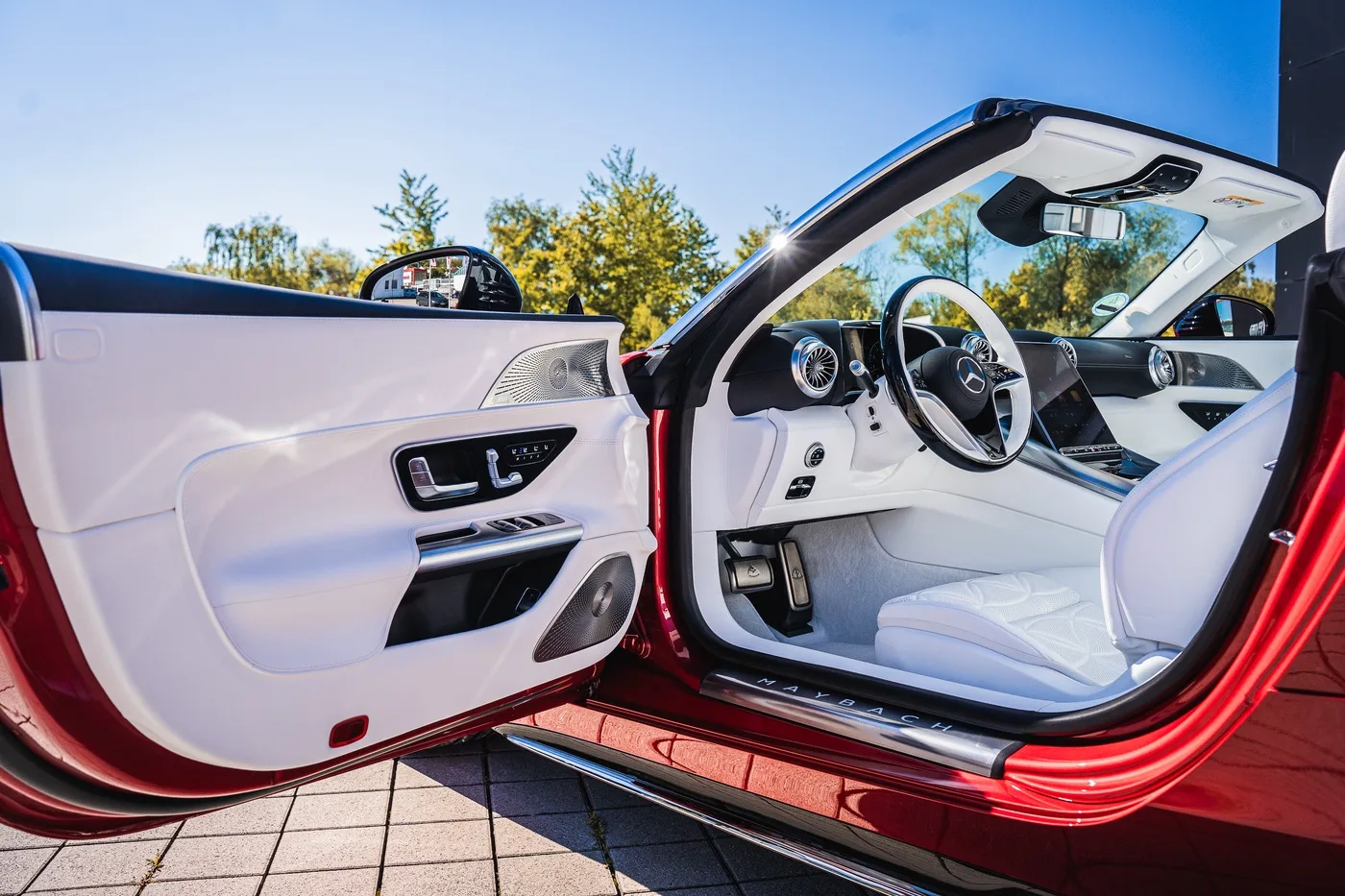 Mercedes-Maybach SL 680 proposée par un concessionnaire spécialisé à Hechingen, Allemagne, photo 6 sur 25
