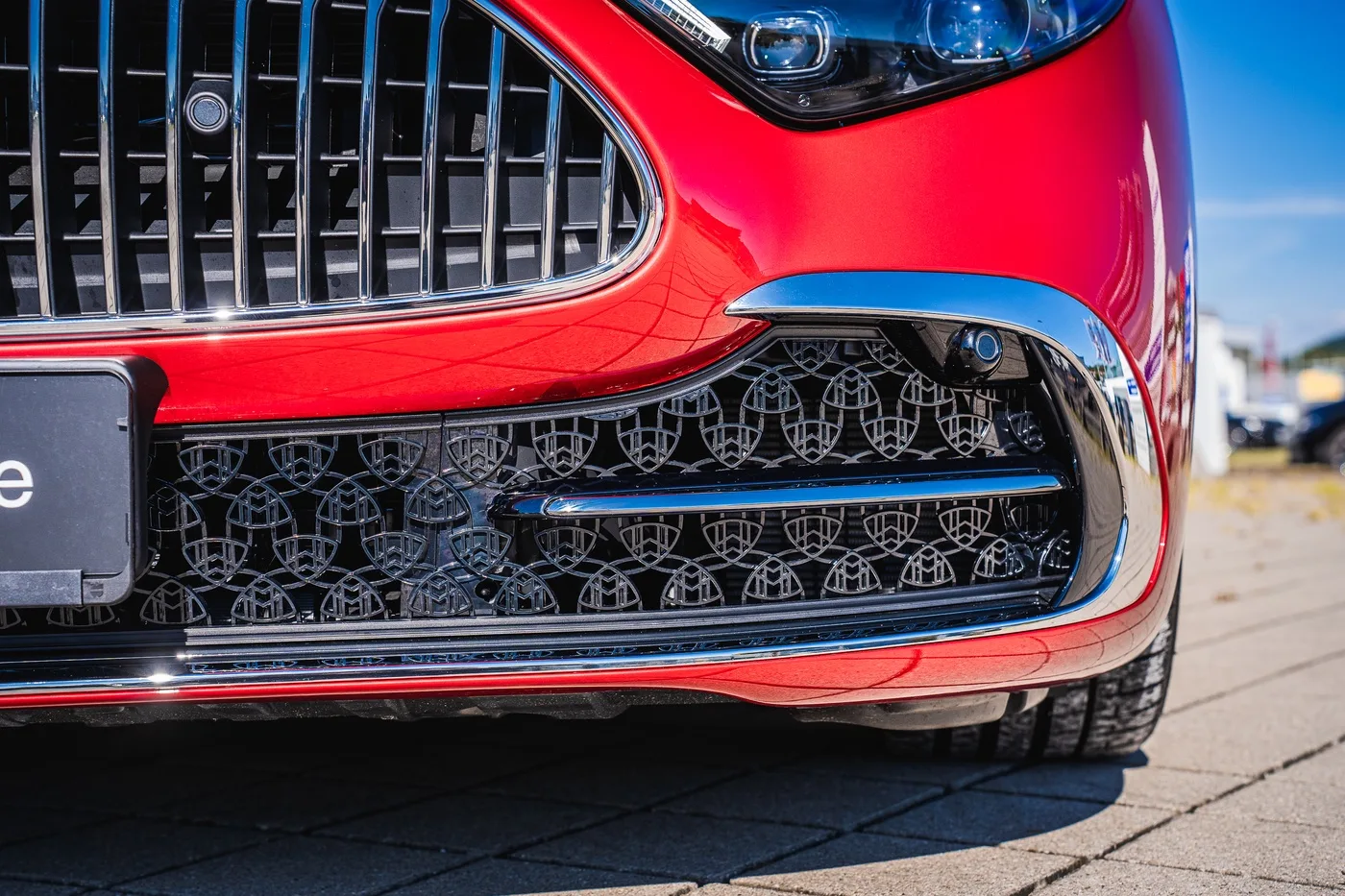 Mercedes-Maybach SL 680 proposée par un concessionnaire spécialisé à Hechingen, Allemagne, photo 21 sur 25