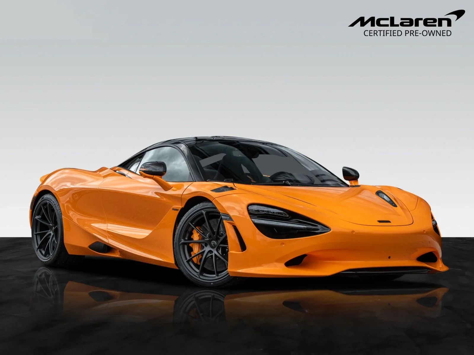 McLaren 750S proposée par un concessionnaire agréé à Böblingen, Allemagne, photo principale