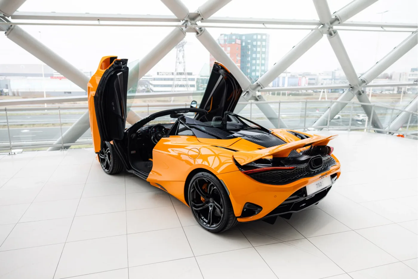 McLaren 750S Spider angeboten von einem offiziellen McLaren und Morgan-Vertragshändler in Utrecht, Niederlande, Foto 12 von 25