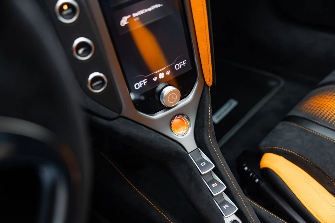 McLaren 750S Spider angeboten von einem offiziellen McLaren und Morgan-Vertragshändler in Utrecht, Niederlande, Foto 23 von 25
