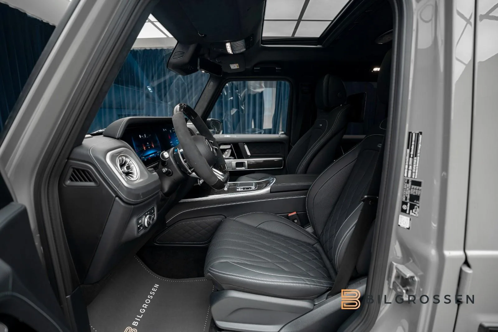 Mercedes-AMG G 63 Superior Line, 16/26