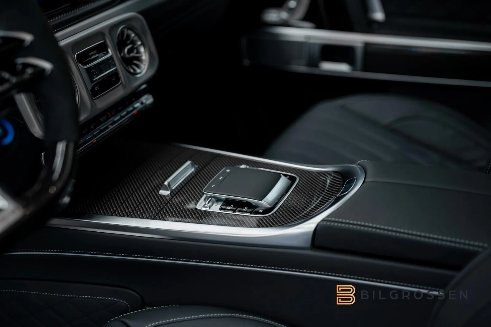 Mercedes-AMG G 63 Superior Line, 23/26