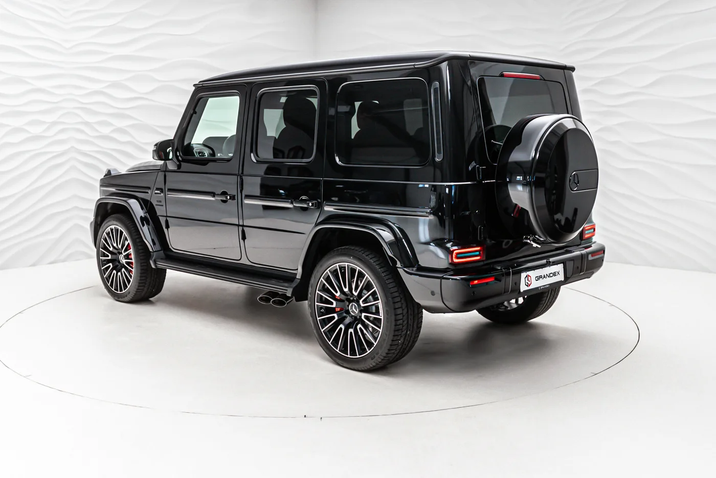 Mercedes-AMG G 63 proposée par un concessionnaire spécialisé à Sengenthal, Allemagne, photo 3 sur 10