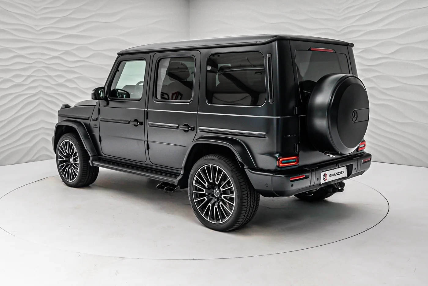 Mercedes-AMG G 63 proposée par un concessionnaire spécialisé à Sengenthal, Allemagne, photo 4 sur 10