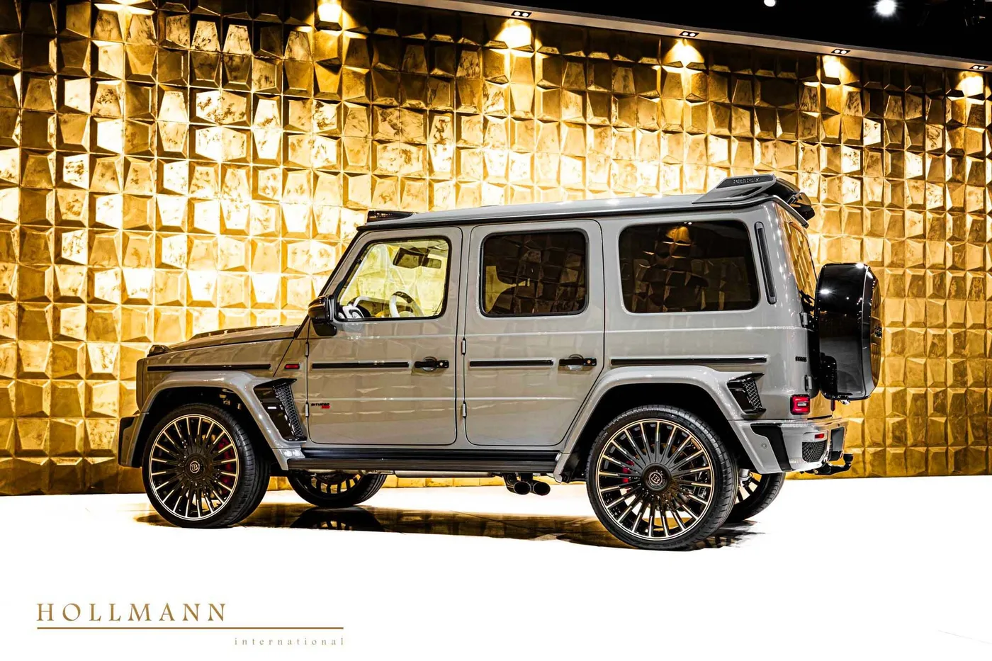 Brabus G 800 facelift proposée par un concessionnaire spécialisé à Stuhr, Allemagne, photo 6 sur 8