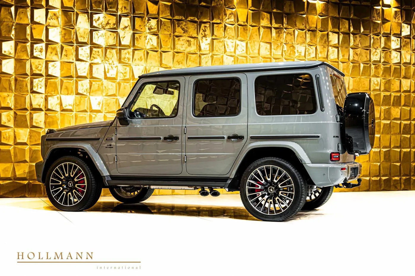 Mercedes-AMG G 63 facelift offered by a specialist dealer in Stuhr, Germany, photo 5 of 8