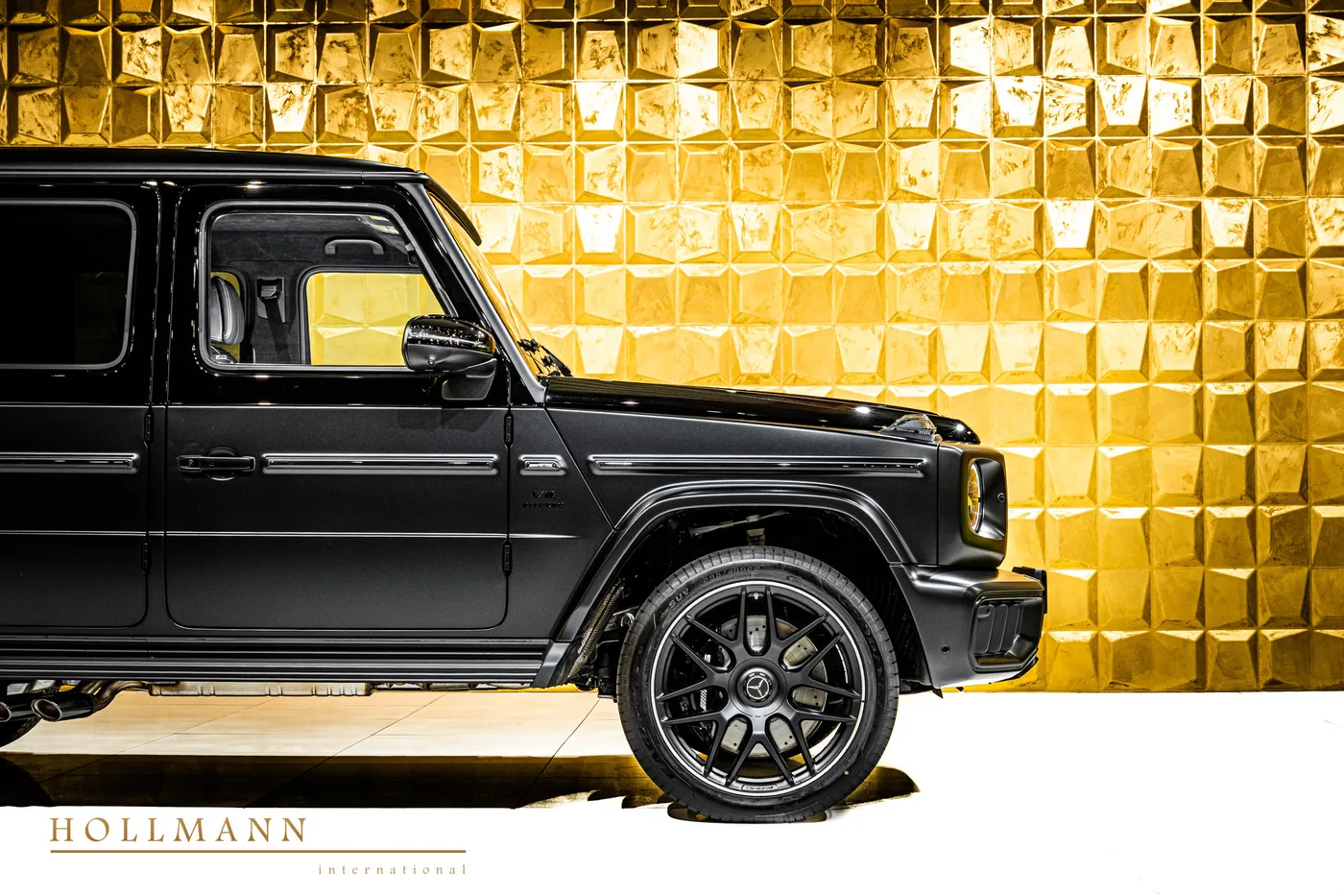 Mercedes-AMG G 63 facelift offered by a specialist dealer in Stuhr, Germany, photo 5 of 8