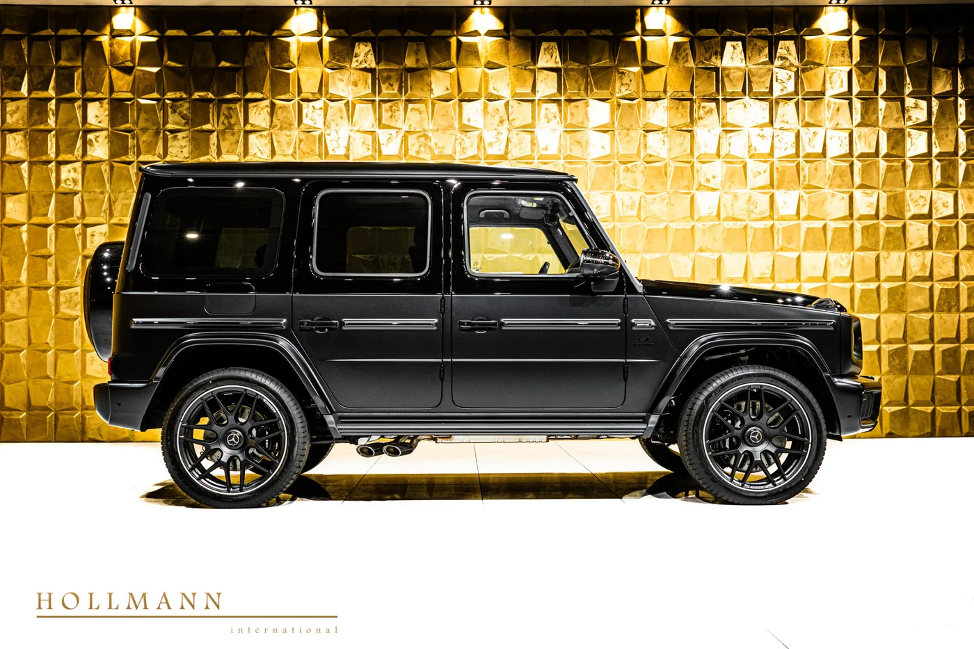 Mercedes-AMG G 63 facelift offered by a specialist dealer in Stuhr, Germany, photo 6 of 8