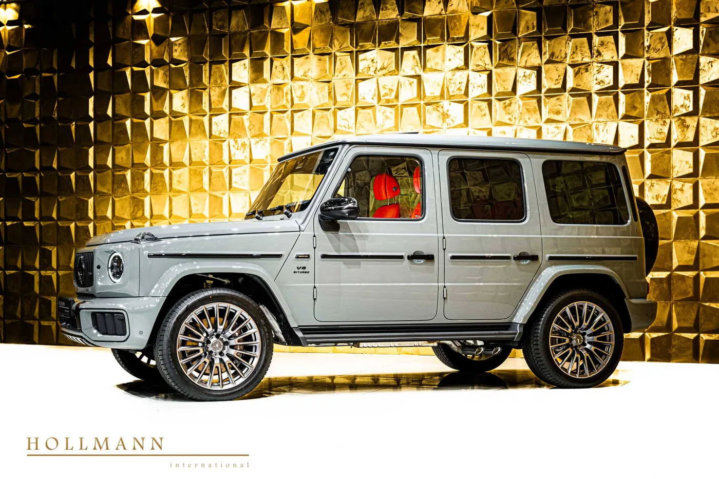 Mercedes-AMG G 63 facelift offered by a specialist dealer in Stuhr, Germany, photo 5 of 8