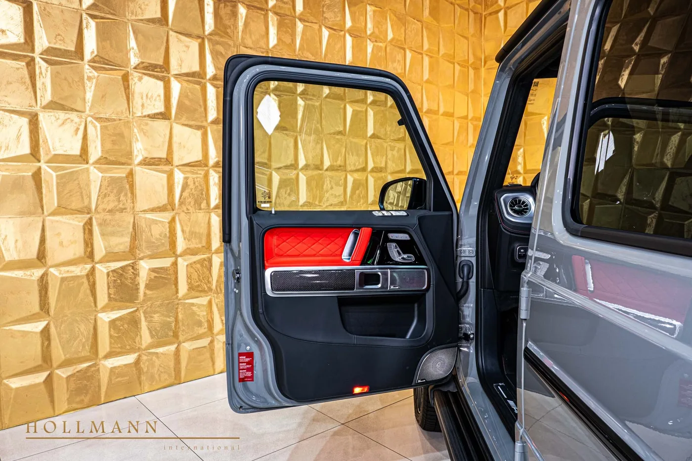 Mercedes-AMG G 63 facelift offered by a specialist dealer in Stuhr, Germany, photo 8 of 8