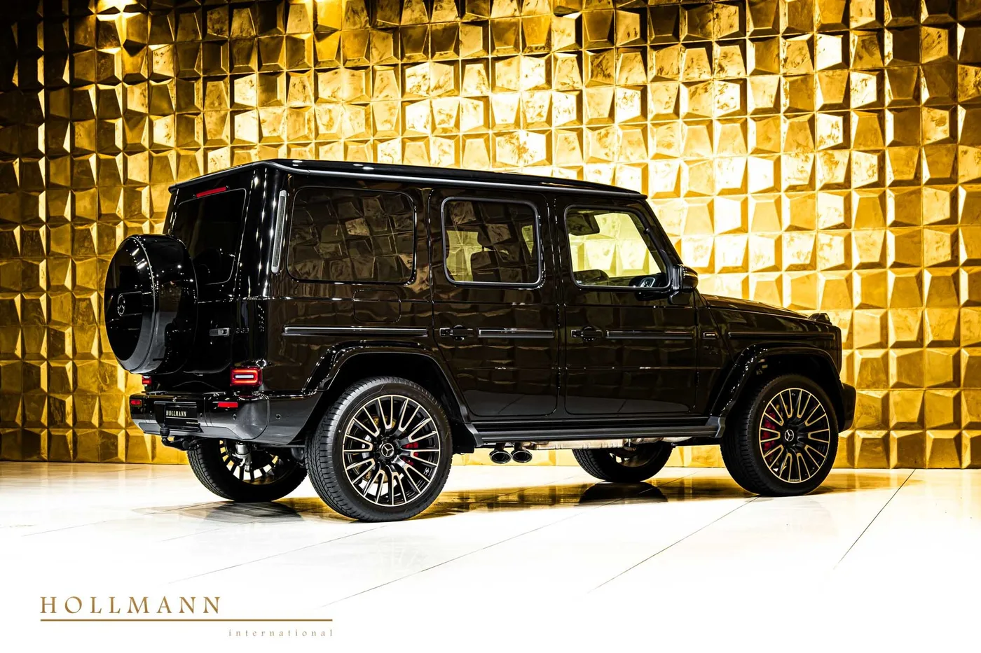 Mercedes-AMG G 63 facelift offered by a specialist dealer in Stuhr, Germany, photo 7 of 8