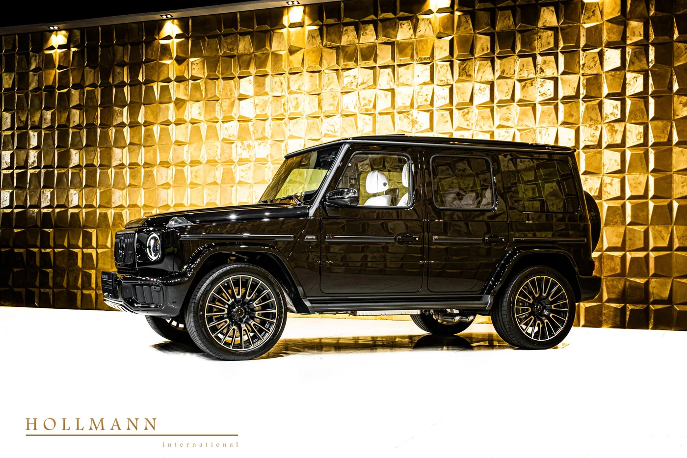 Mercedes-AMG G 63 facelift proposée par un concessionnaire spécialisé à Stuhr, Allemagne, photo 4 sur 8