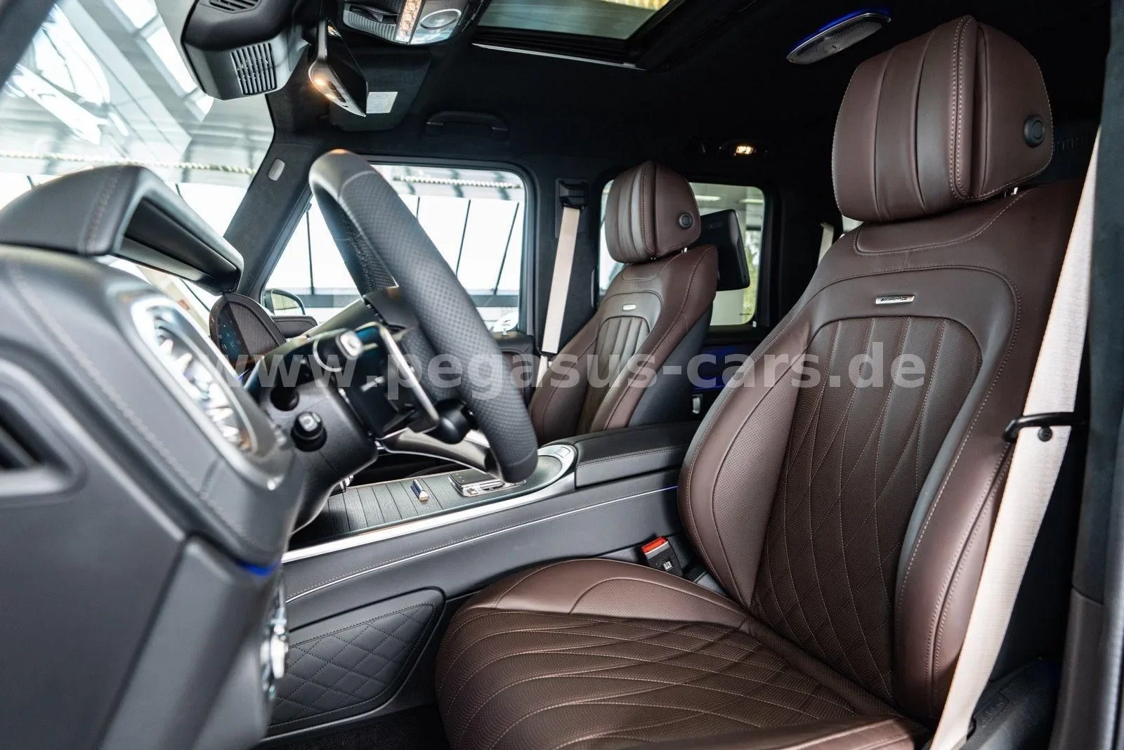Mercedes-AMG G 63 Superior Line, 2/30