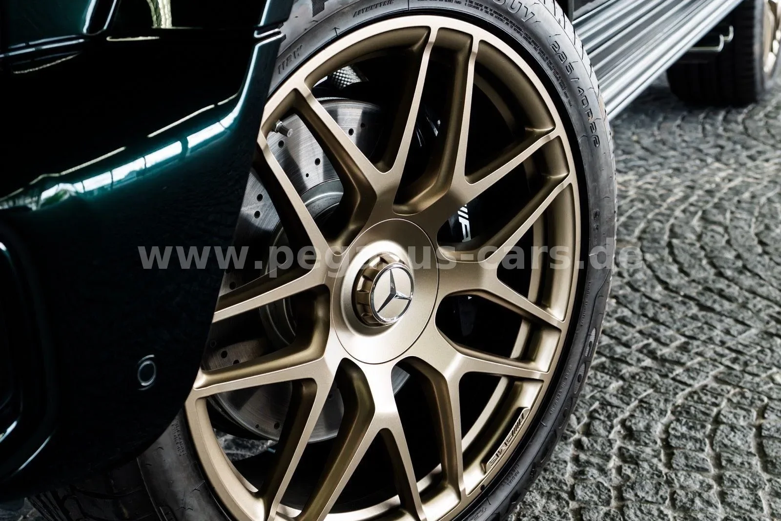 Mercedes-AMG G 63 Superior Line, 19/30