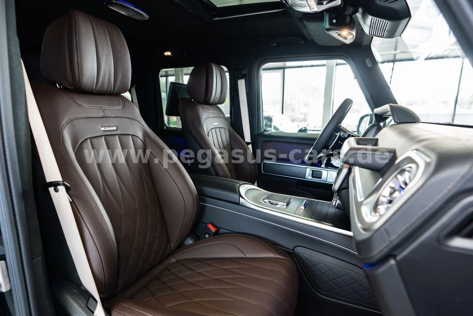 Mercedes-AMG G 63 Superior Line, 21/30