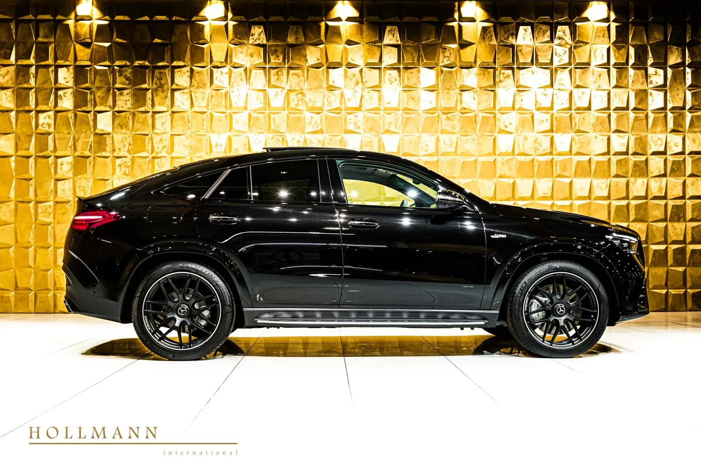 Mercedes-AMG GLE 53 4MATIC+, Coupé, facelift sold by a specialist dealer in Stuhr, Germany, photo 4 of 8