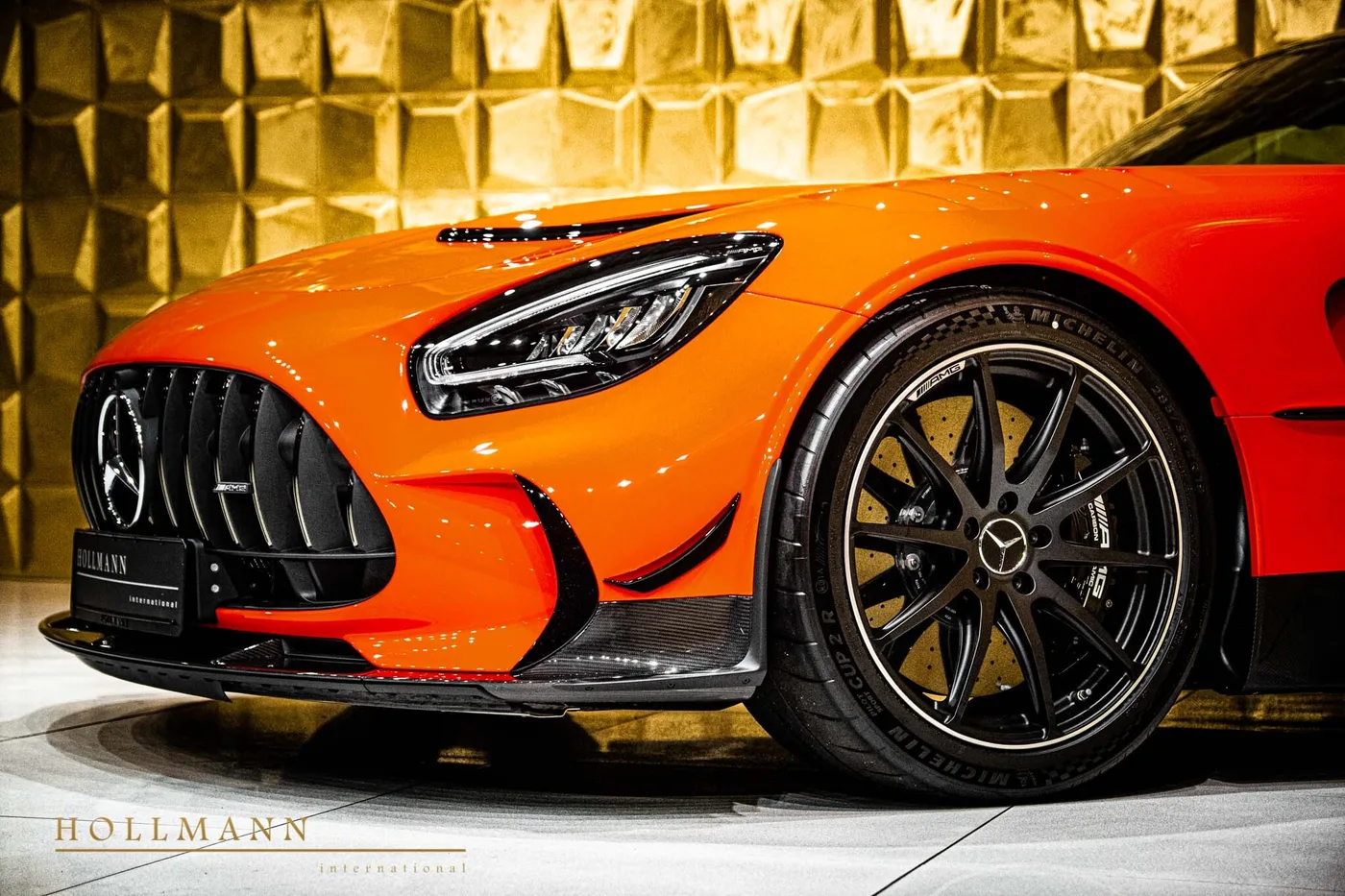 Mercedes-AMG GT Black Series offered by a specialist dealer in Stuhr, Germany, photo 5 of 8