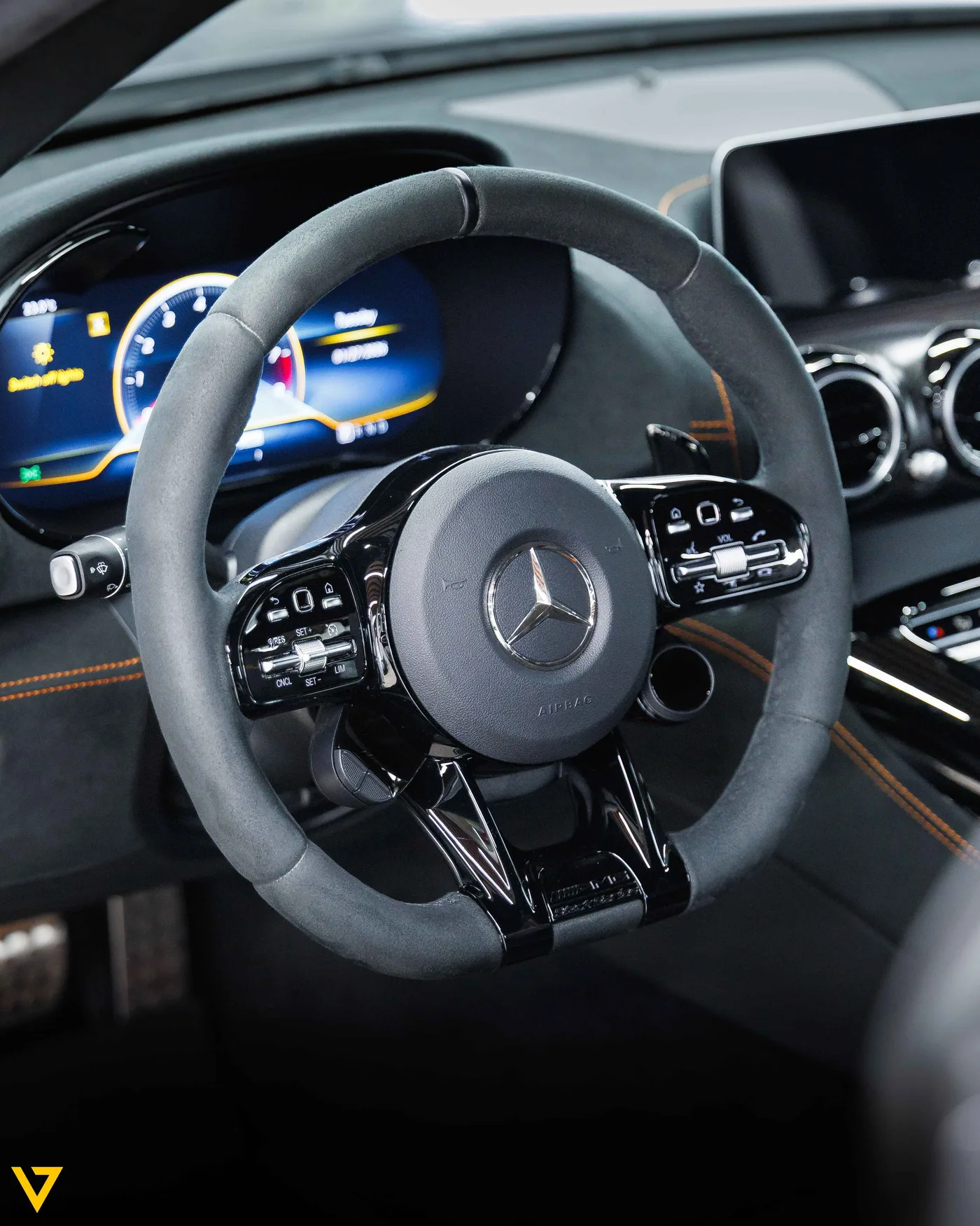 Mercedes-AMG GT Black Series angeboten von einem Supersportwagenhändler in Riyadh, Saudi-Arabien, Foto 7 von 21