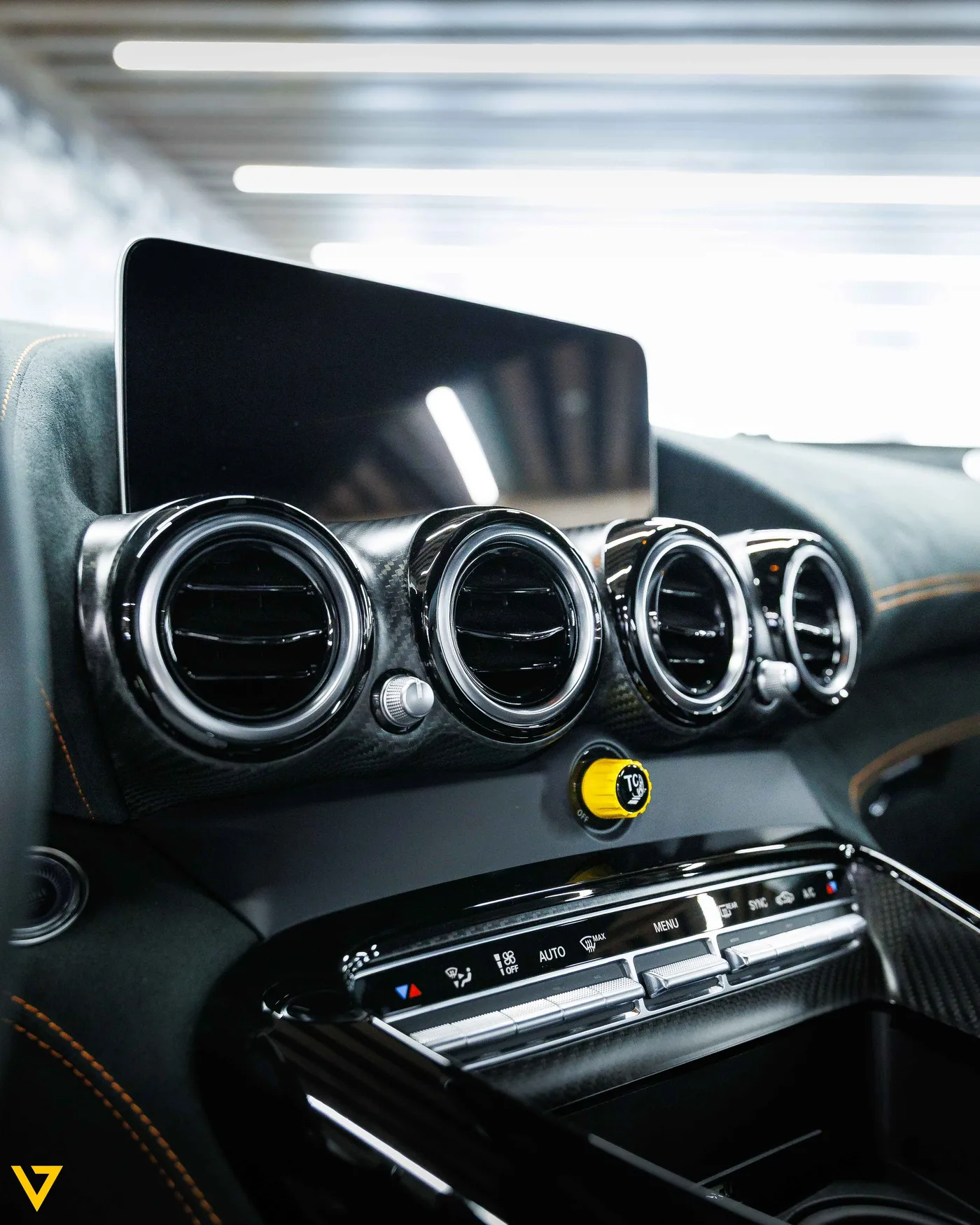 Mercedes-AMG GT Black Series angeboten von einem Supersportwagenhändler in Riyadh, Saudi-Arabien, Foto 15 von 21