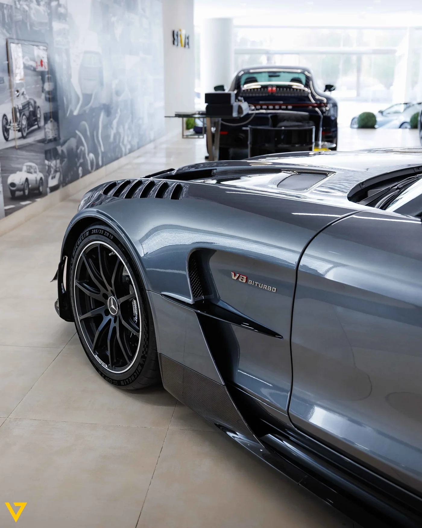 Mercedes-AMG GT Black Series angeboten von einem Supersportwagenhändler in Riyadh, Saudi-Arabien, Foto 18 von 21